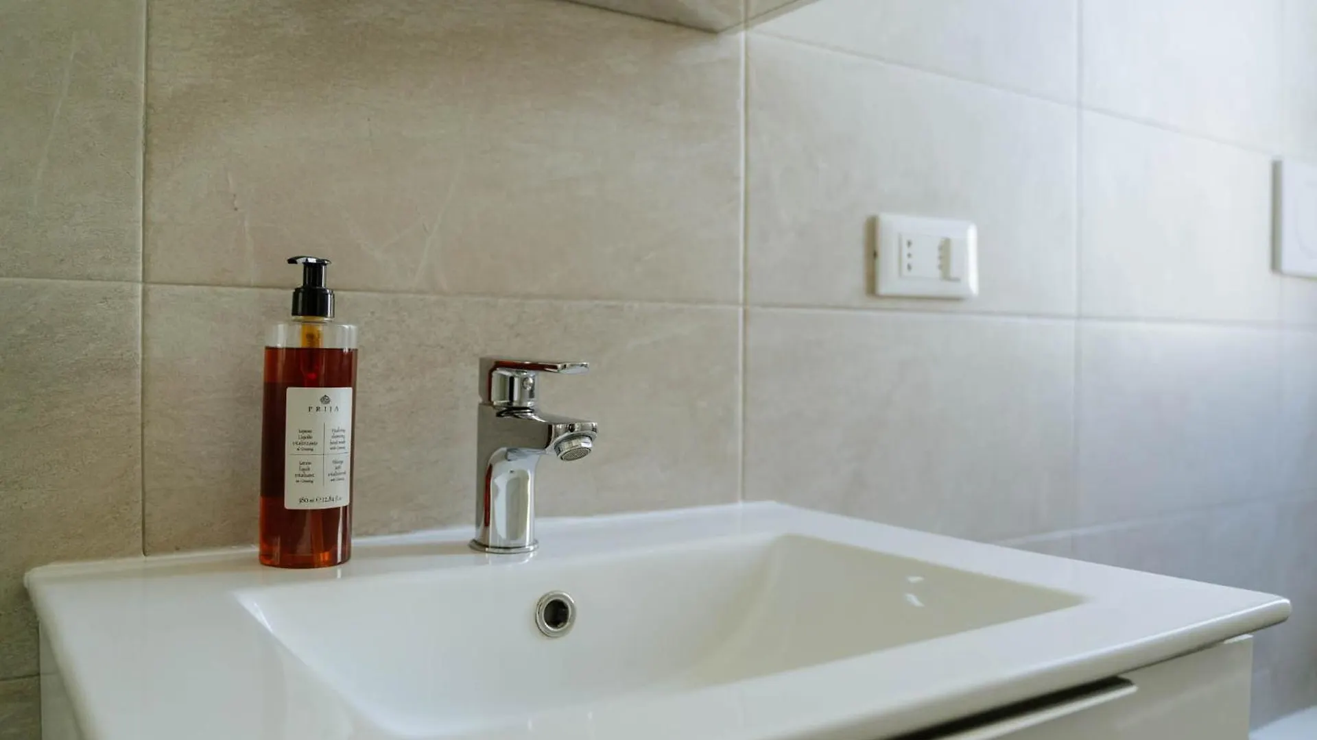 Apartment Yourbanflat Manga Padova
